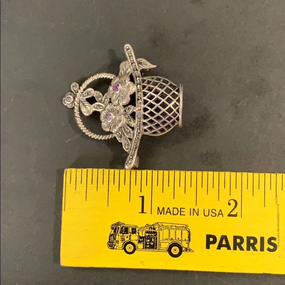 Vintage Sterling Silver Flower Basket Brooch - Picture 11 of 15